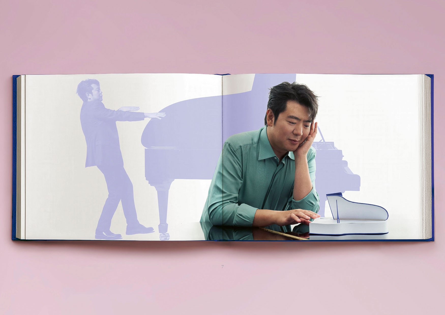 04-lang-lang-portrait-piano-book-2©SonjaMueller+DirkRudolph2025